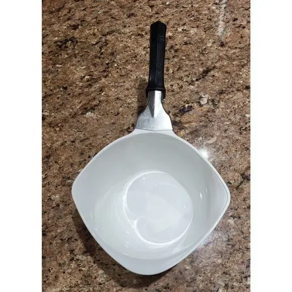 Vintage Corning Ware Blue Cornflower 2 Qt Sauce Maker with Handle Rare Discont. - Picture 14 of 16